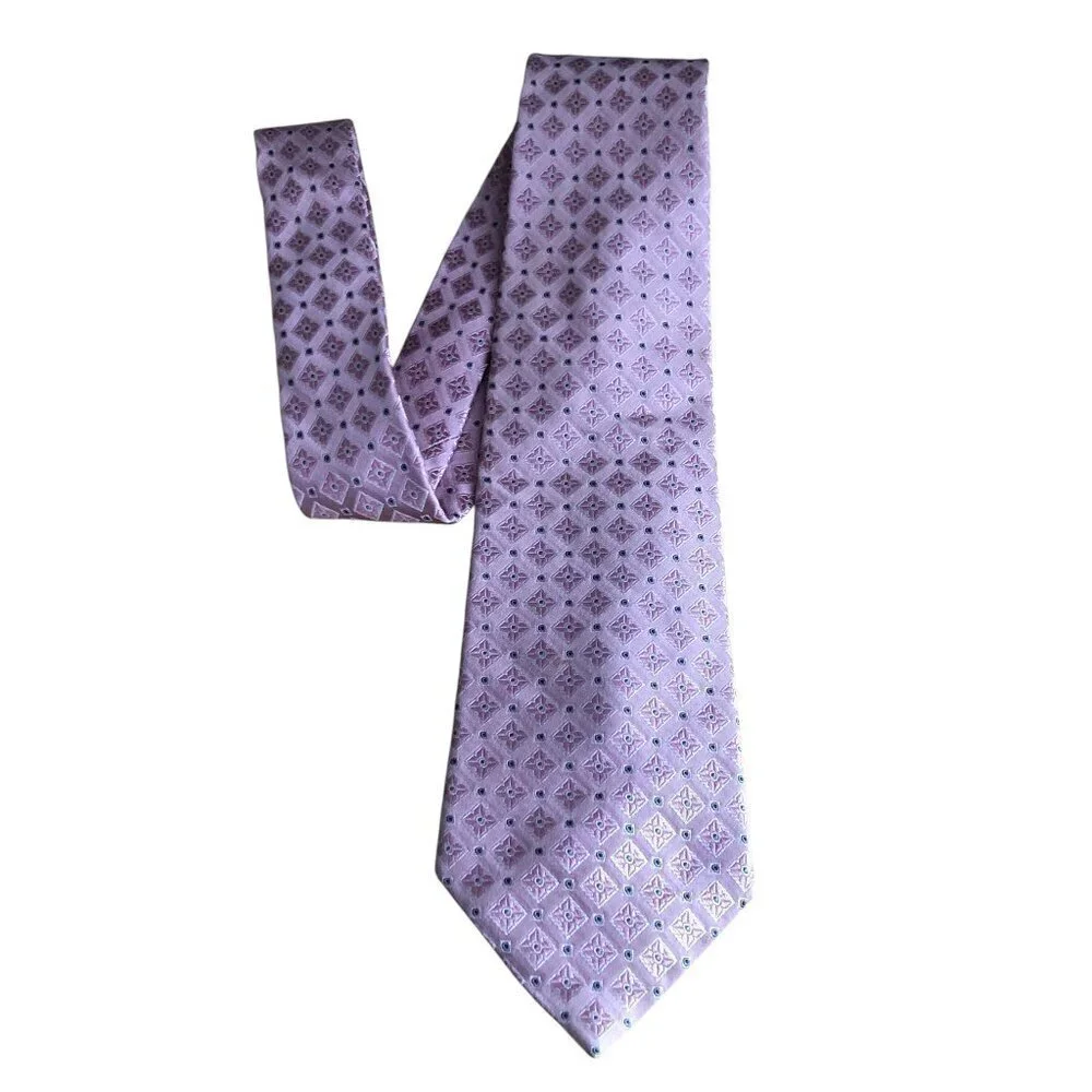 Tasso Elba Spa Hand Crafted Pink Diamond Floral 100% Silk Necktie